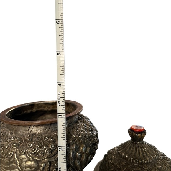 Antique Nepali Tibetan metal urn decorated with coral. - Picture 7 of 8